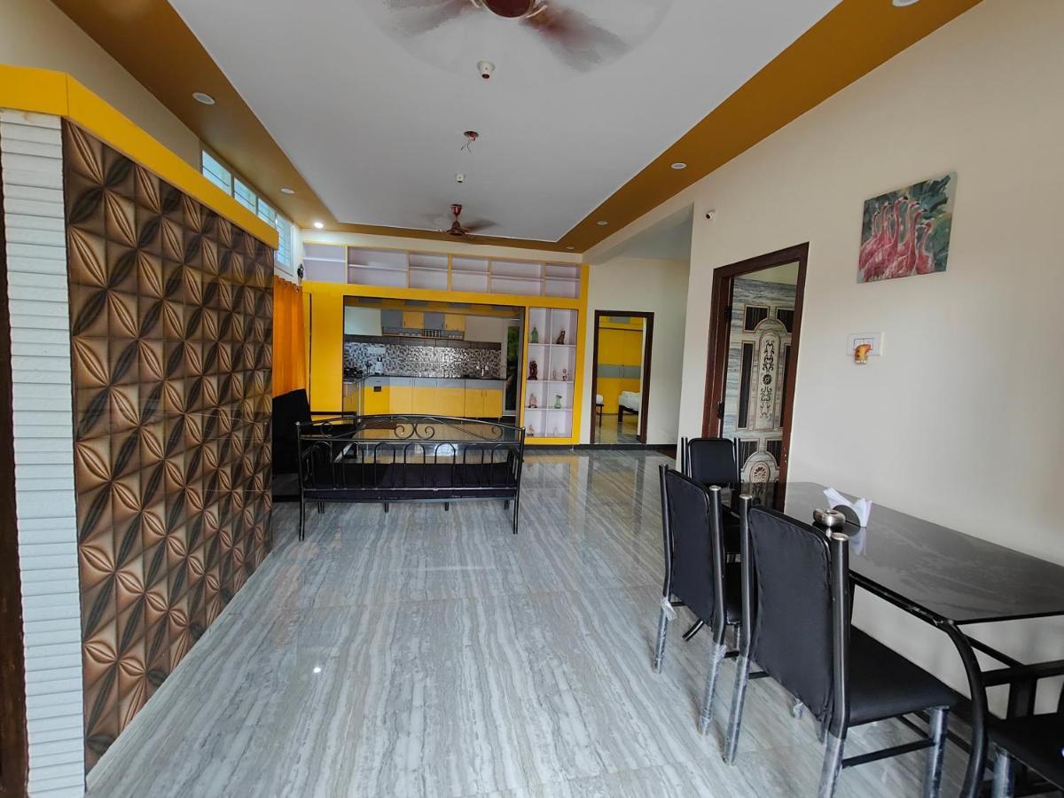 Yellow House Mysore Exterior photo