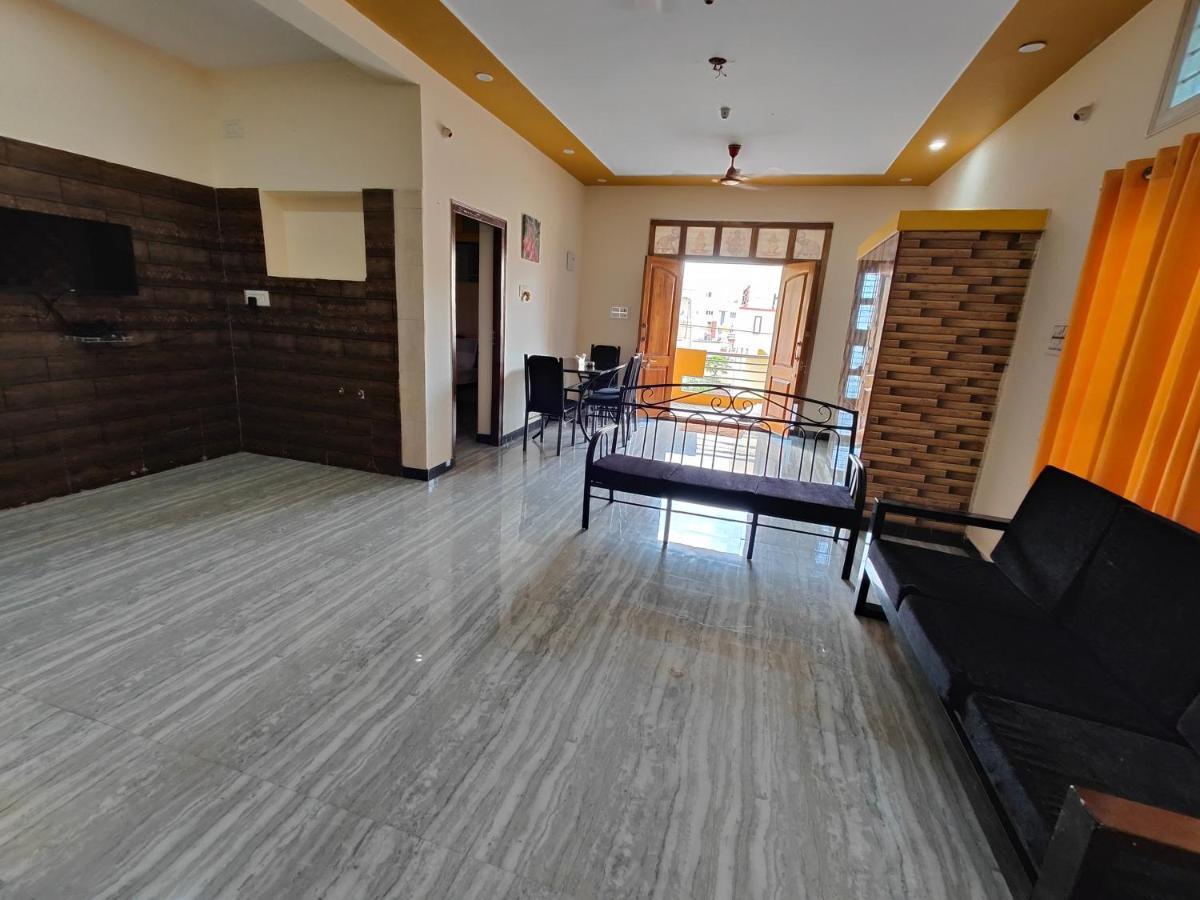 Yellow House Mysore Exterior photo