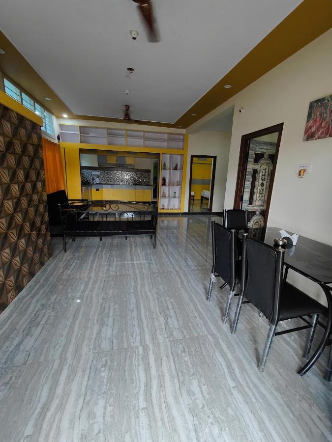 Yellow House Mysore Exterior photo